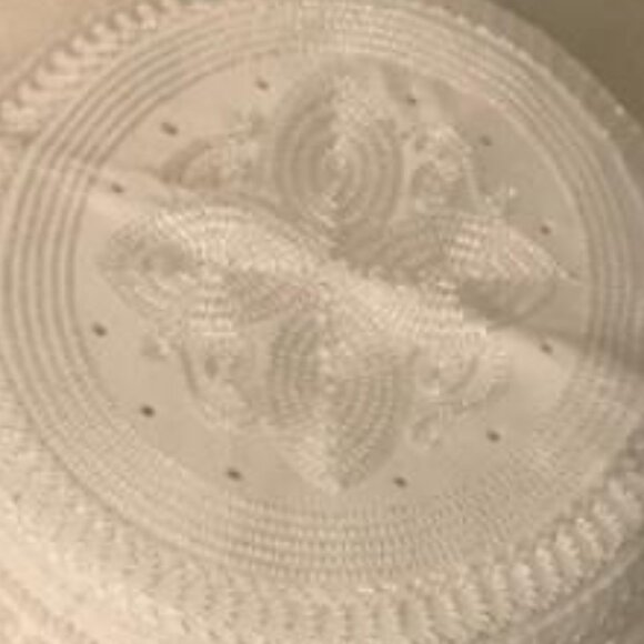 Embroidered Kufi WHITE 58 cm Men's Muslim Islamic Prayer Cap MEDIUM/LARGE - Picture 2 of 2